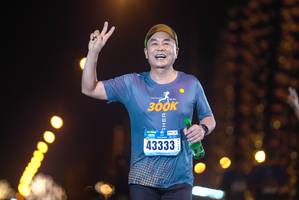 BIB: 300, 43333
                            <button type="button" onclick="openModal(18286983)" class="btn btn-primary btn-sm float-right btn-popup" data-toggle="modal" data-target=".modal-high-quality">
                        <i class="fas fa-shopping-cart"></i> Add to Cart
                    </button>
                                            <button type="button" onclick="isThisMe(18286983, true)" class="btn btn-success btn-sm float-right btn-popup btn-isme hidden" data-toggle="tooltip" data-placement="bottom" title="นี่คือรูปของคุณใช่ไหม คลิกที่นี่เพื่อเอาเข้าอัลบั้ม">
                        <i class="fas fa-plus"></i> Add to album
                    </button>
                    <button type="button" onclick="isThisMe(18286983, false)" class="btn btn-warning btn-sm float-right btn-popup btn-isnotme hidden">
                        <i class="fas fa-ban"></i> Remove from album
                    </button>